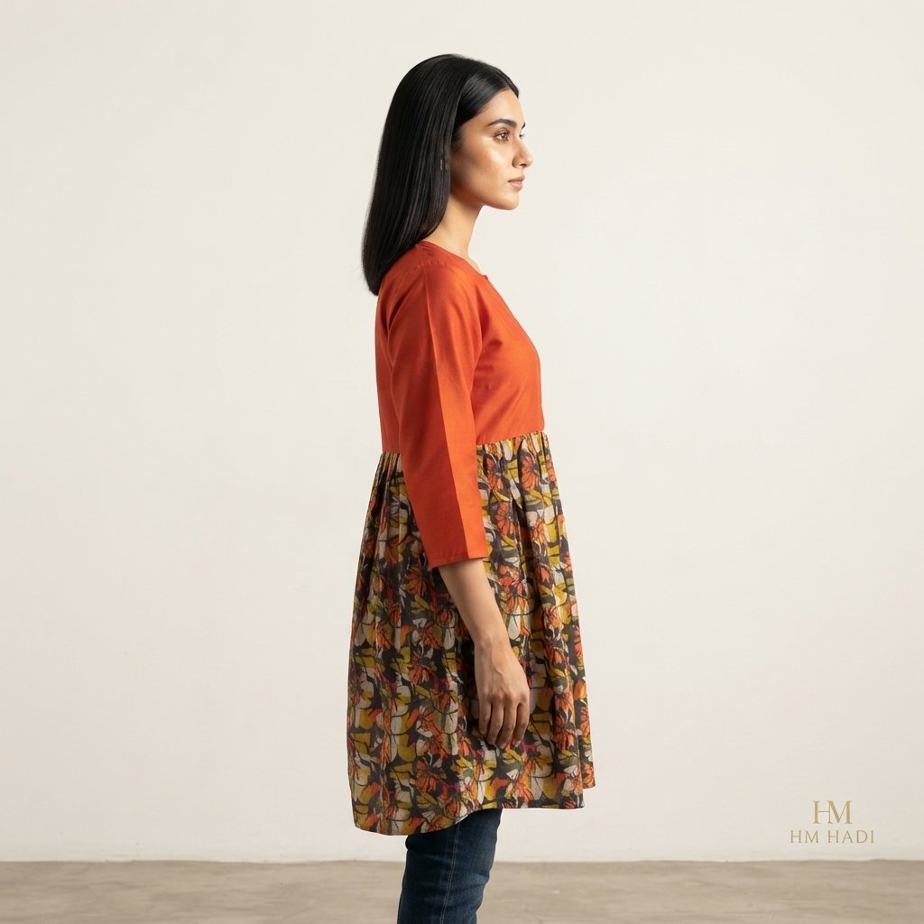 Red Geometric Printed Top – HM HADI - Image 3