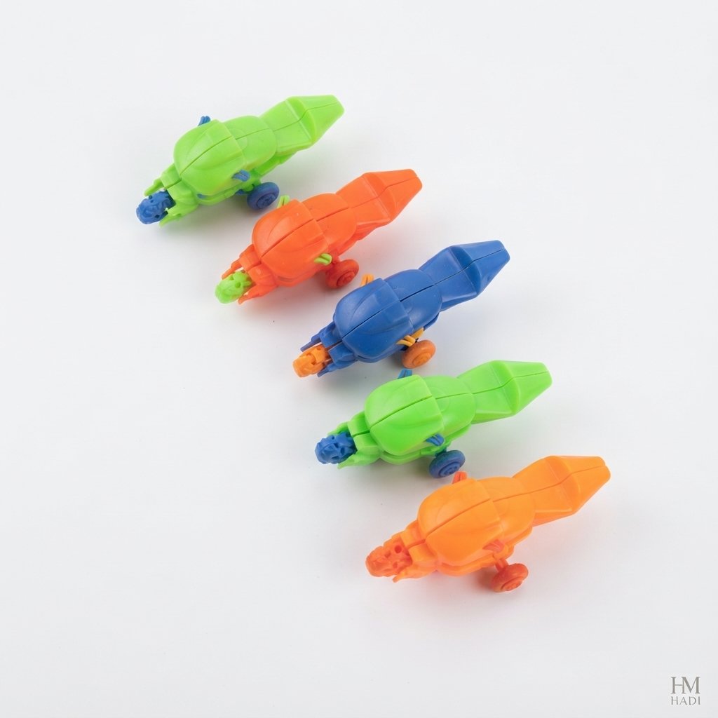 Colorful Toy Motorcycle Set - Image 4